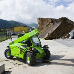 merlo-panoramic-p-27.6-2700kg-06