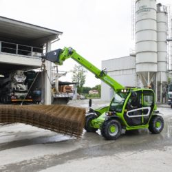 merlo-panoramic-p-27.6-2700kg-23